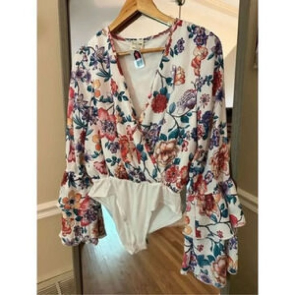 Peach love bell sleeve bodysuit